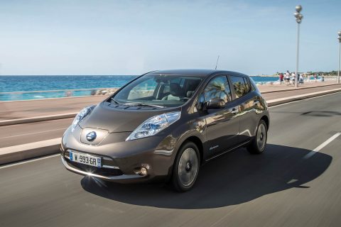01-Nissan-LEAF-30-kWh-biedt-actieradius-tot-250-kilometer