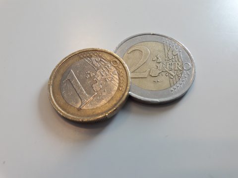 3 euro