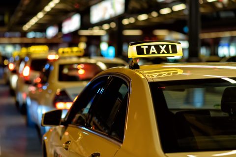 Shutterstock - Taxi